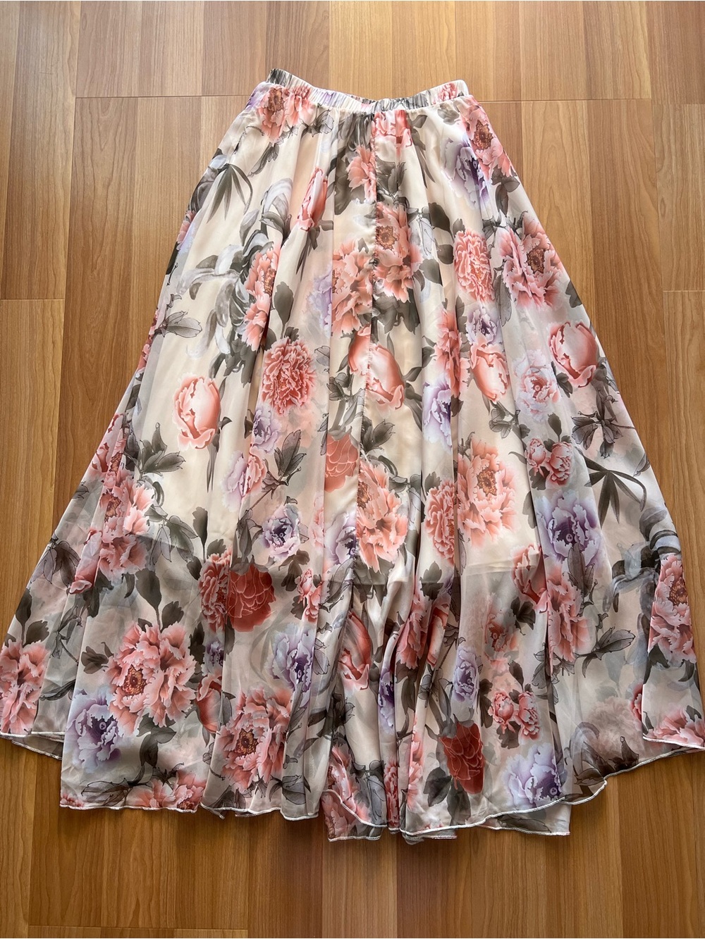 NWT Chicwish Splendid Peony Chiffon Maxi Skirt Floral XS S - Picture 3 of 11